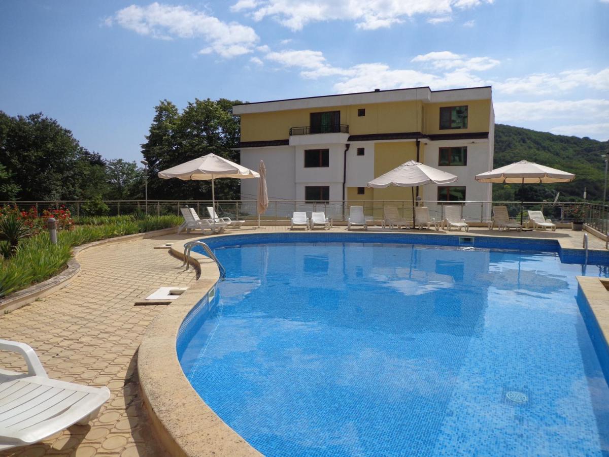 Kavarna Hills Apartments Екстериор снимка