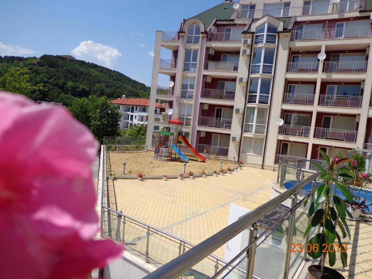 Kavarna Hills Apartments Екстериор снимка